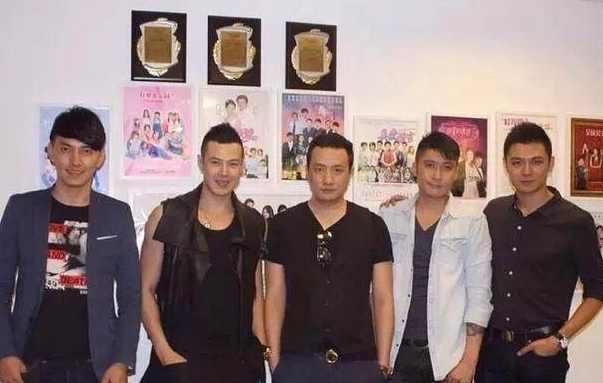 厦门偶像娱乐公司